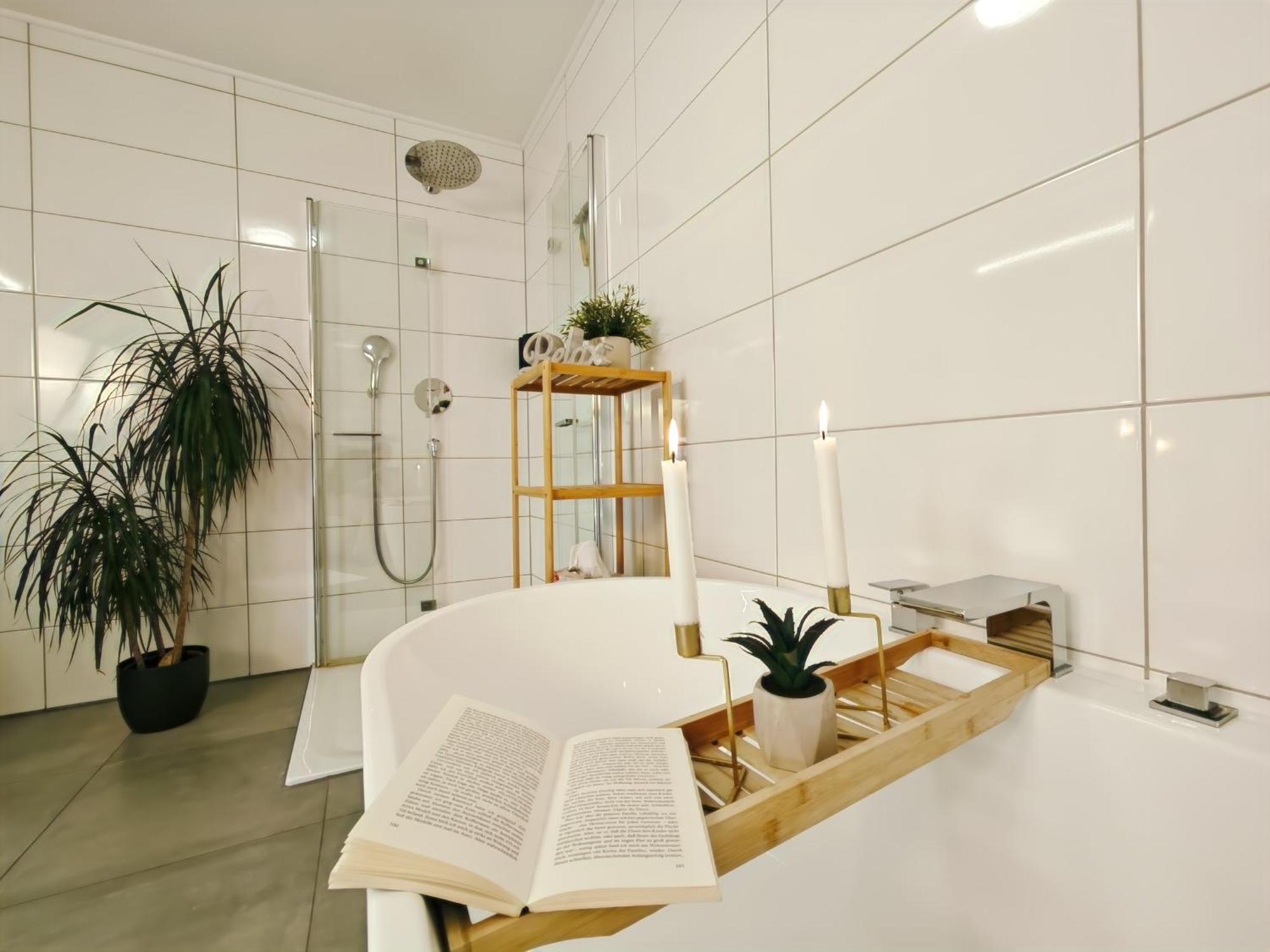 Dinkelsbühl Kaiserin Sisi Fuer Bis Zu 6 - Arbeitsplatz, Badewanne, Parkplatz, Waschmaschine מראה חיצוני תמונה
